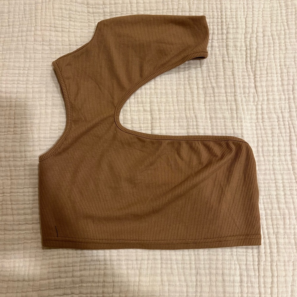 Brown top